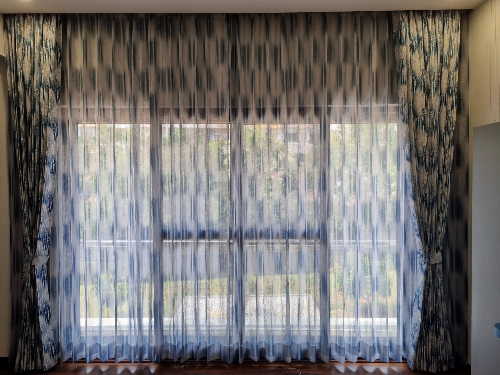 King Size Bed with Storage