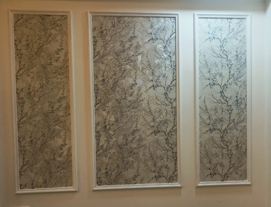 Queen-Size Coat with Belt with Storage